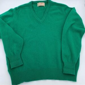 Alan Paine Vintage Green V-Neck Lambswool Sweater Long Sleeve UK Size 44 England